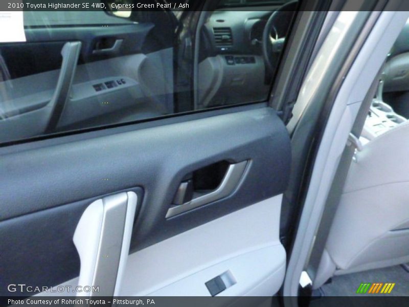 Cypress Green Pearl / Ash 2010 Toyota Highlander SE 4WD