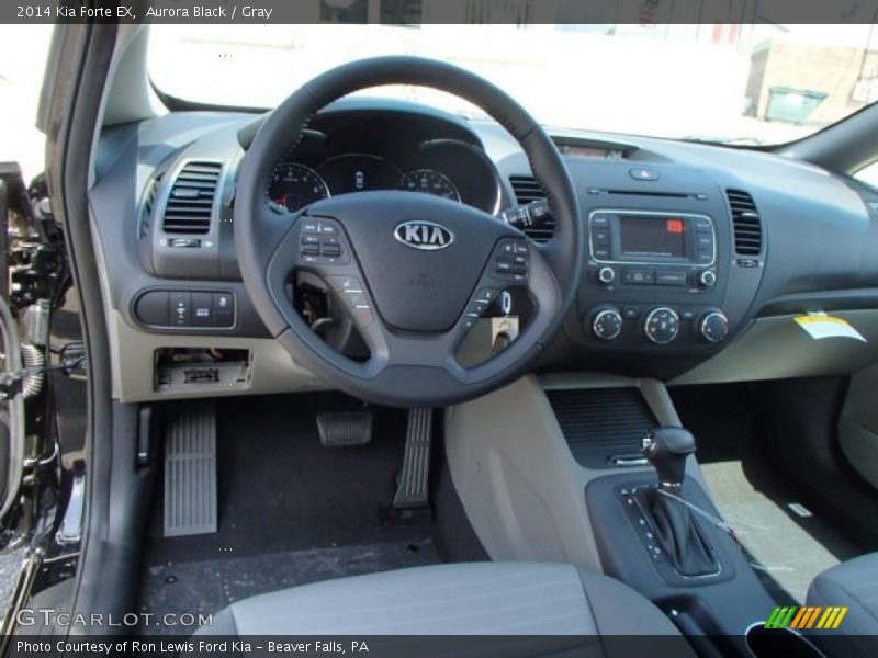 Dashboard of 2014 Forte EX