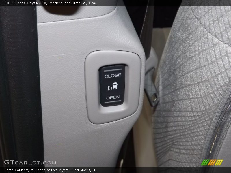 Modern Steel Metallic / Gray 2014 Honda Odyssey EX