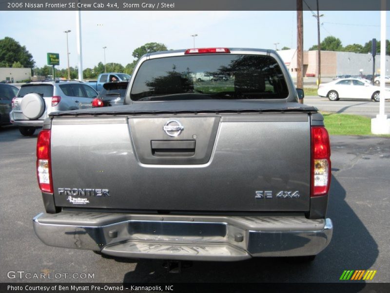 Storm Gray / Steel 2006 Nissan Frontier SE Crew Cab 4x4