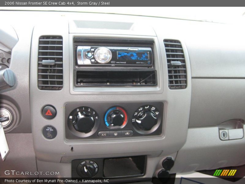 Storm Gray / Steel 2006 Nissan Frontier SE Crew Cab 4x4
