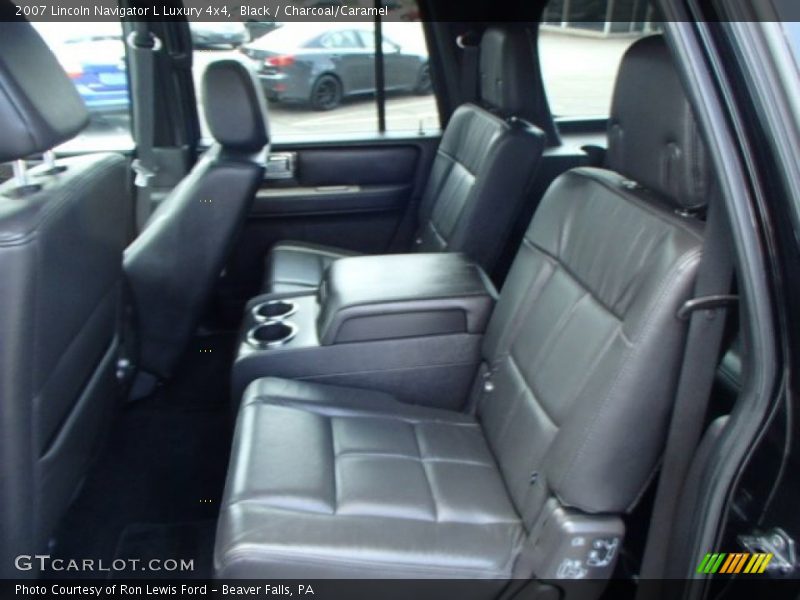 Black / Charcoal/Caramel 2007 Lincoln Navigator L Luxury 4x4