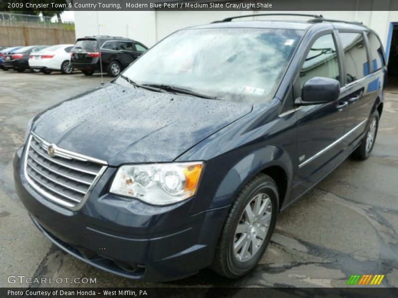 Modern Blue Pearl / Medium Slate Gray/Light Shale 2009 Chrysler Town & Country Touring