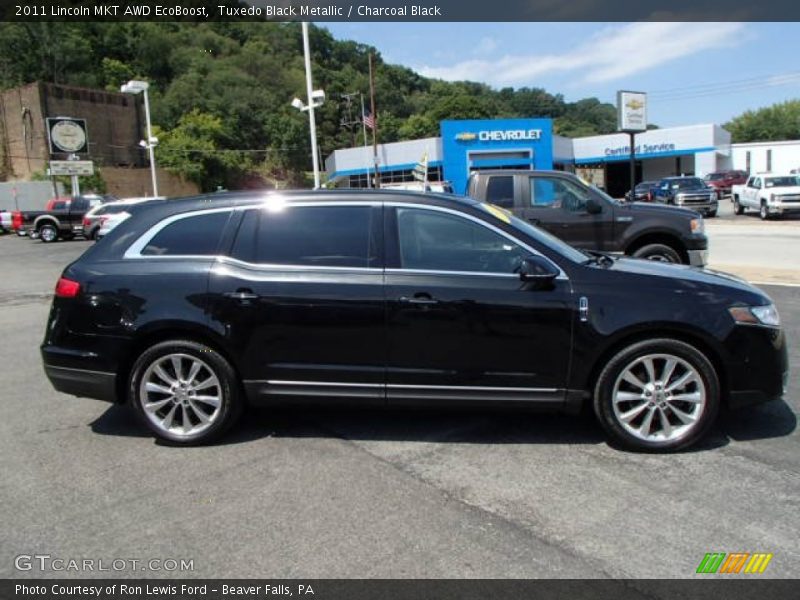 Tuxedo Black Metallic / Charcoal Black 2011 Lincoln MKT AWD EcoBoost