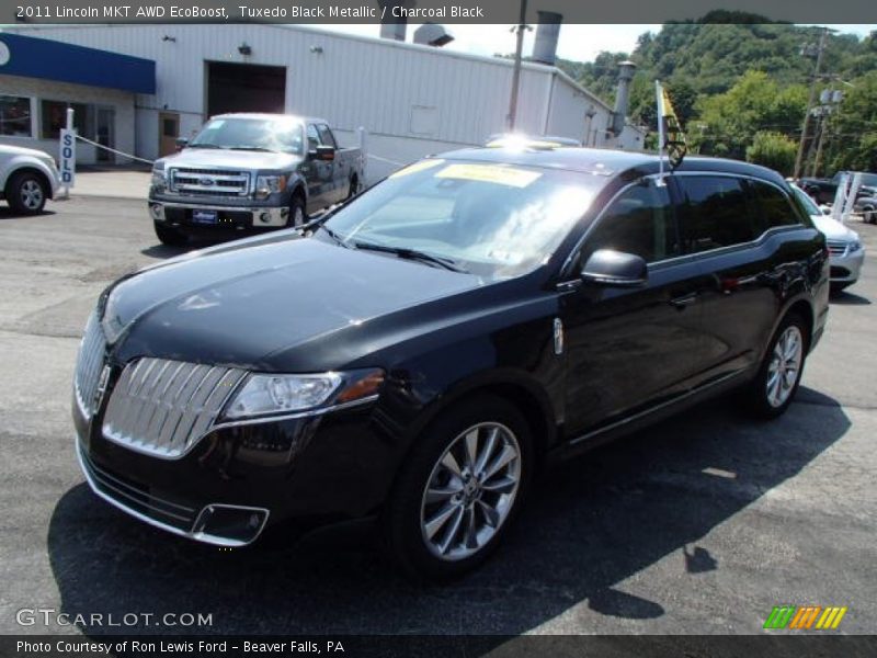 Tuxedo Black Metallic / Charcoal Black 2011 Lincoln MKT AWD EcoBoost