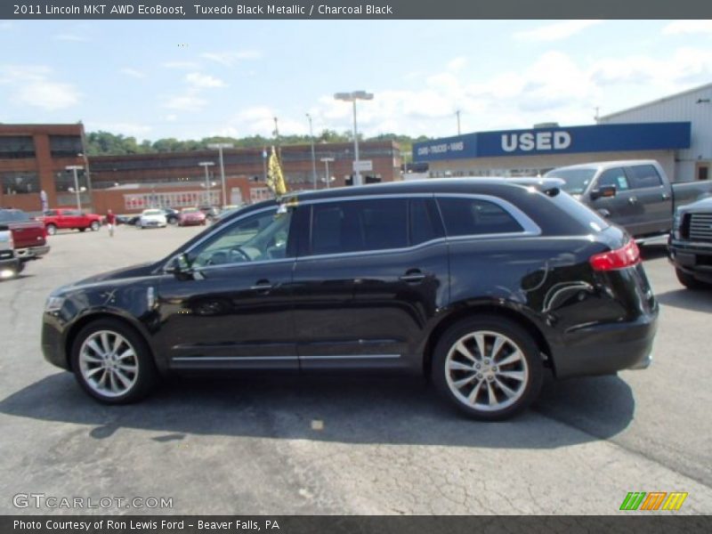 Tuxedo Black Metallic / Charcoal Black 2011 Lincoln MKT AWD EcoBoost