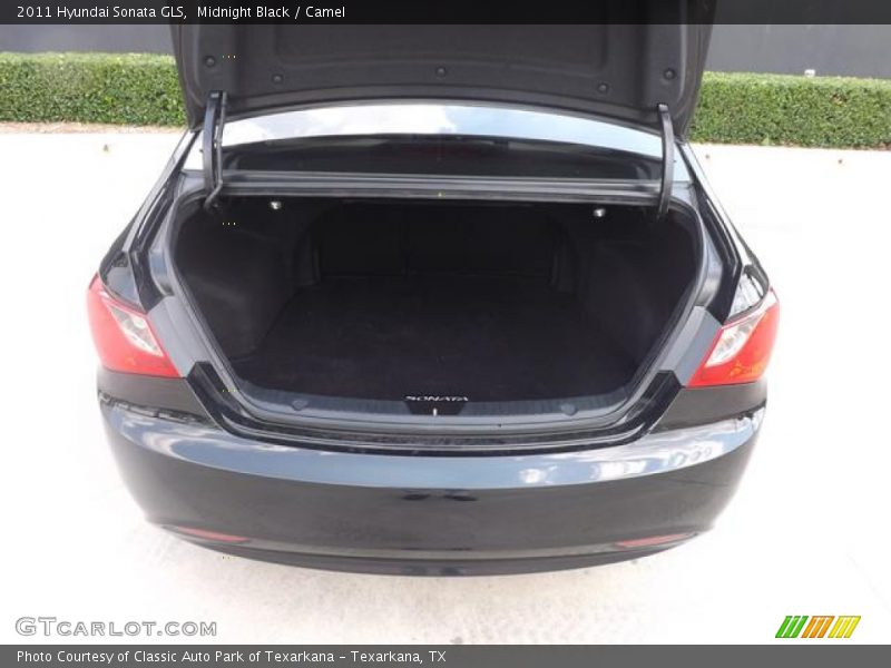 Midnight Black / Camel 2011 Hyundai Sonata GLS