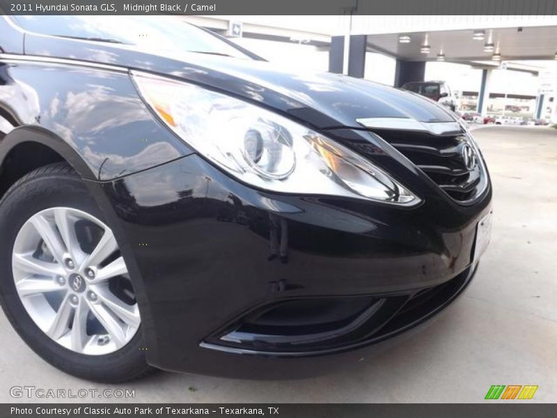 Midnight Black / Camel 2011 Hyundai Sonata GLS