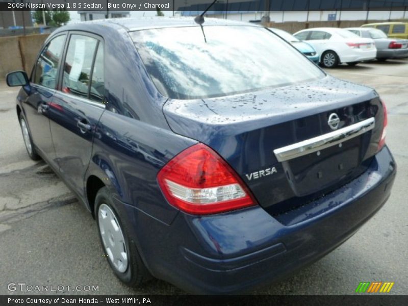 Blue Onyx / Charcoal 2009 Nissan Versa 1.8 S Sedan