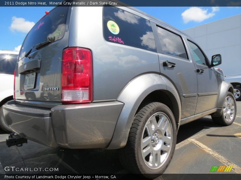 Mineral Gray Metallic / Dark Slate Gray 2011 Dodge Nitro Heat