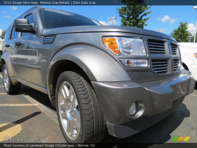 Mineral Gray Metallic / Dark Slate Gray 2011 Dodge Nitro Heat