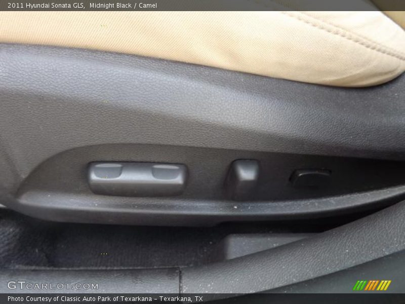 Midnight Black / Camel 2011 Hyundai Sonata GLS