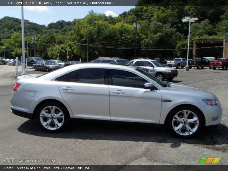  2010 Taurus SHO AWD Ingot Silver Metallic