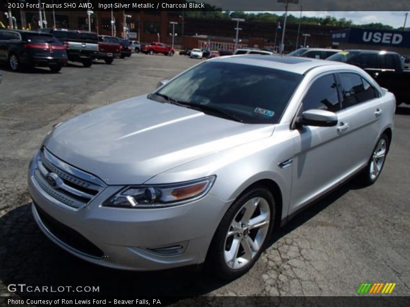 Front 3/4 View of 2010 Taurus SHO AWD