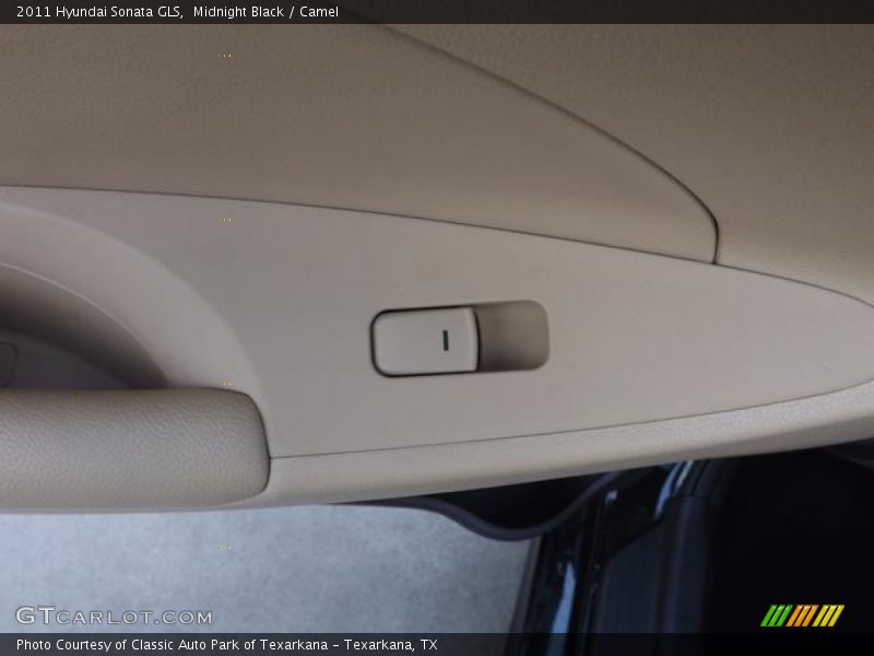 Midnight Black / Camel 2011 Hyundai Sonata GLS