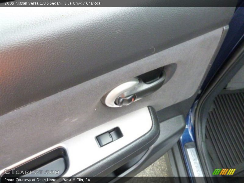Blue Onyx / Charcoal 2009 Nissan Versa 1.8 S Sedan