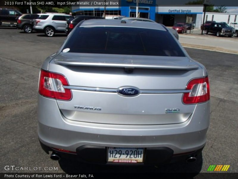 Ingot Silver Metallic / Charcoal Black 2010 Ford Taurus SHO AWD