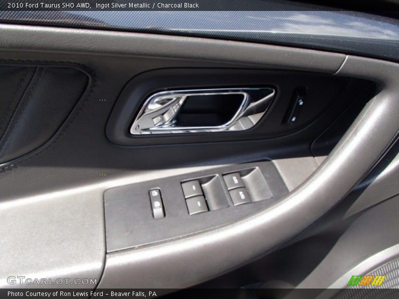 Ingot Silver Metallic / Charcoal Black 2010 Ford Taurus SHO AWD