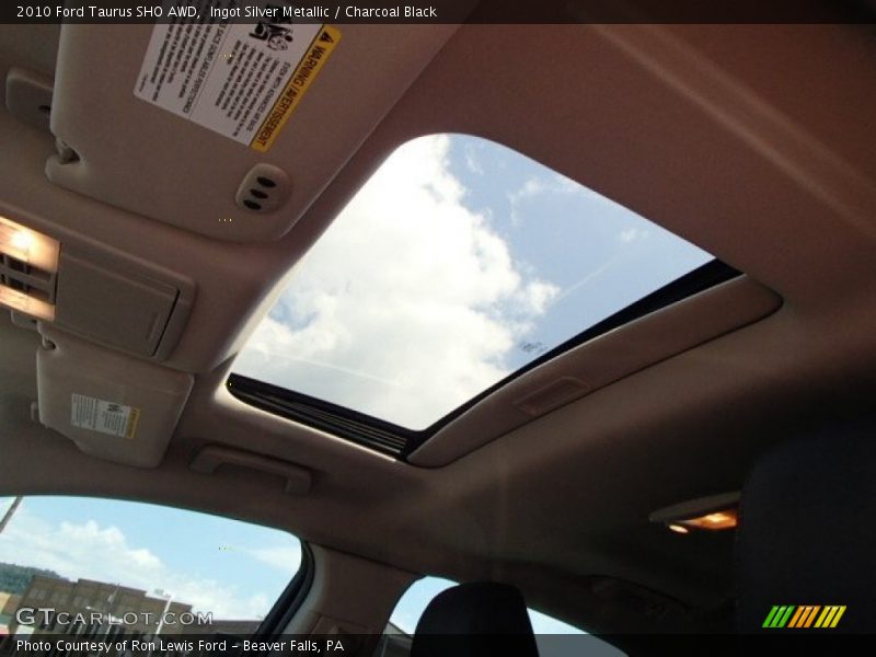 Ingot Silver Metallic / Charcoal Black 2010 Ford Taurus SHO AWD