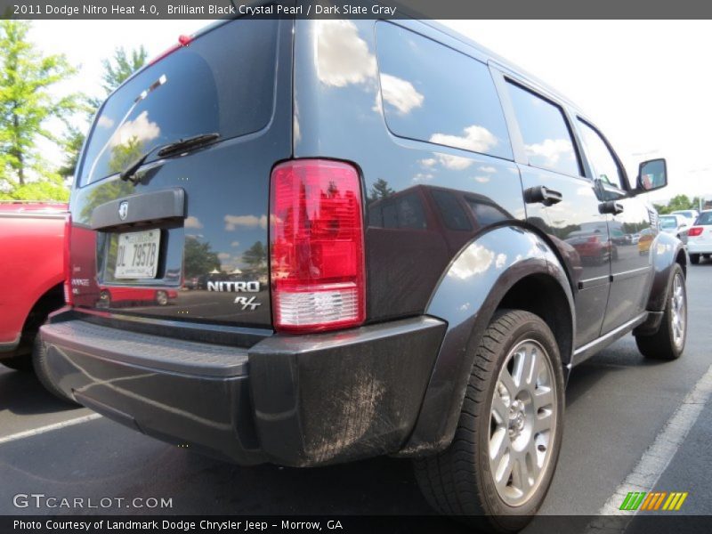 Brilliant Black Crystal Pearl / Dark Slate Gray 2011 Dodge Nitro Heat 4.0