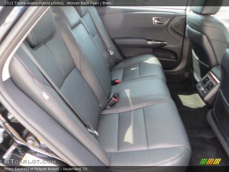 Attitude Black Pearl / Black 2013 Toyota Avalon Hybrid Limited