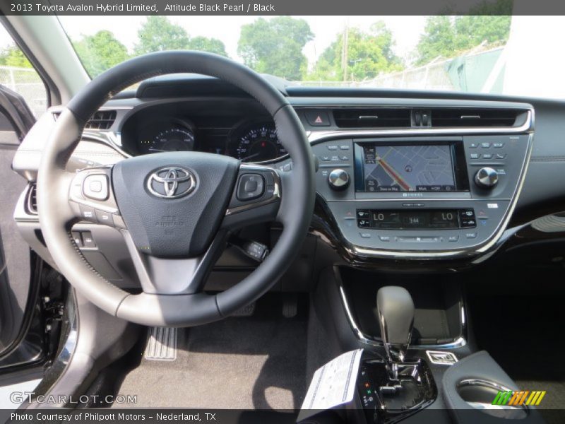 Attitude Black Pearl / Black 2013 Toyota Avalon Hybrid Limited