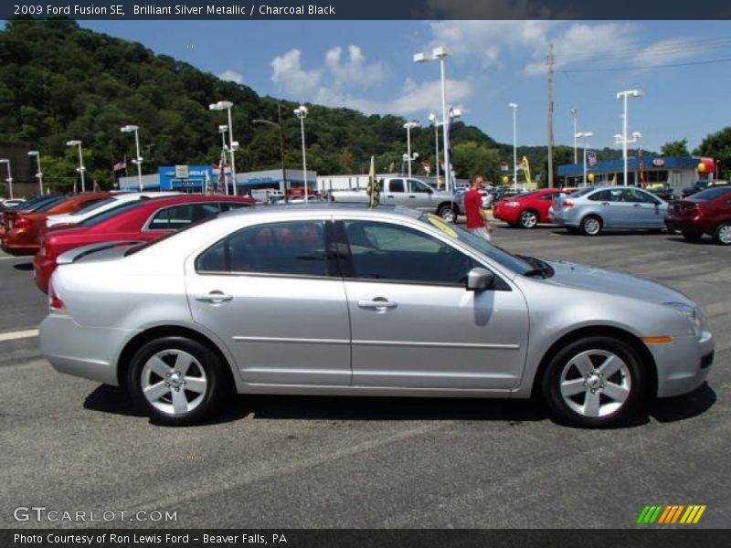 Brilliant Silver Metallic / Charcoal Black 2009 Ford Fusion SE