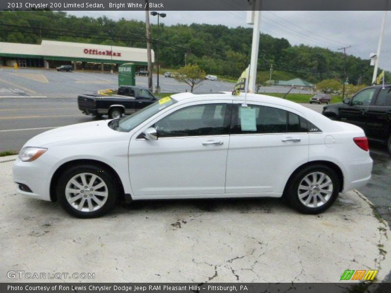 Bright White / Black 2013 Chrysler 200 Limited Sedan