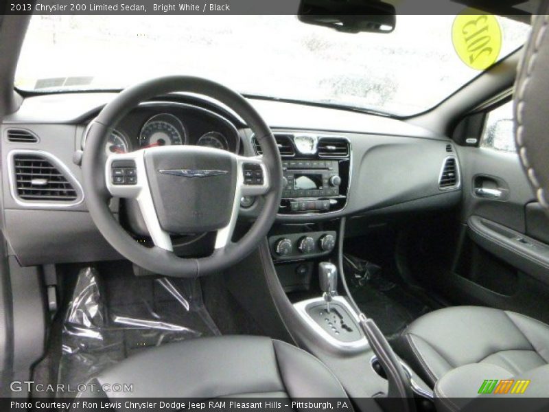 Bright White / Black 2013 Chrysler 200 Limited Sedan
