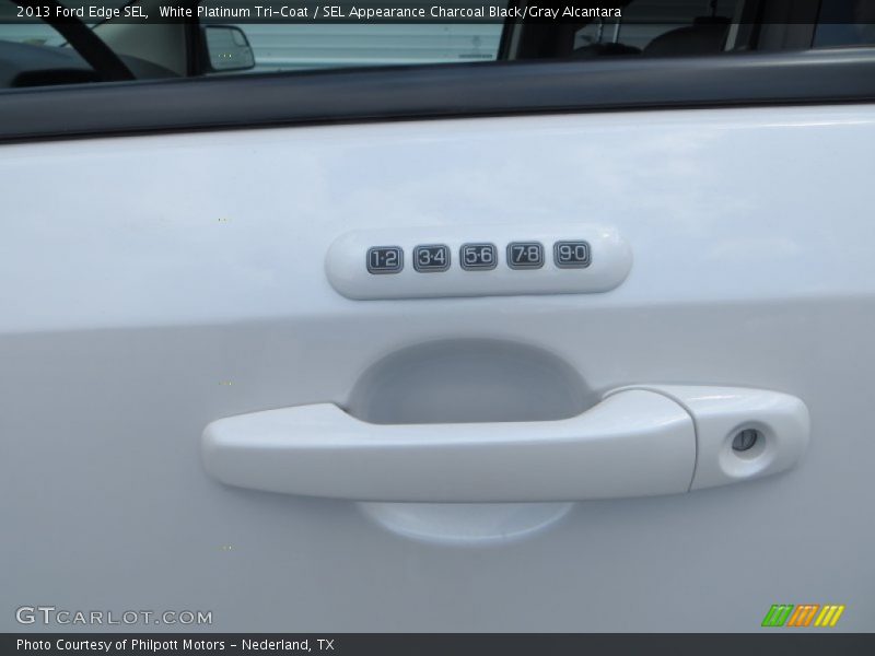 White Platinum Tri-Coat / SEL Appearance Charcoal Black/Gray Alcantara 2013 Ford Edge SEL