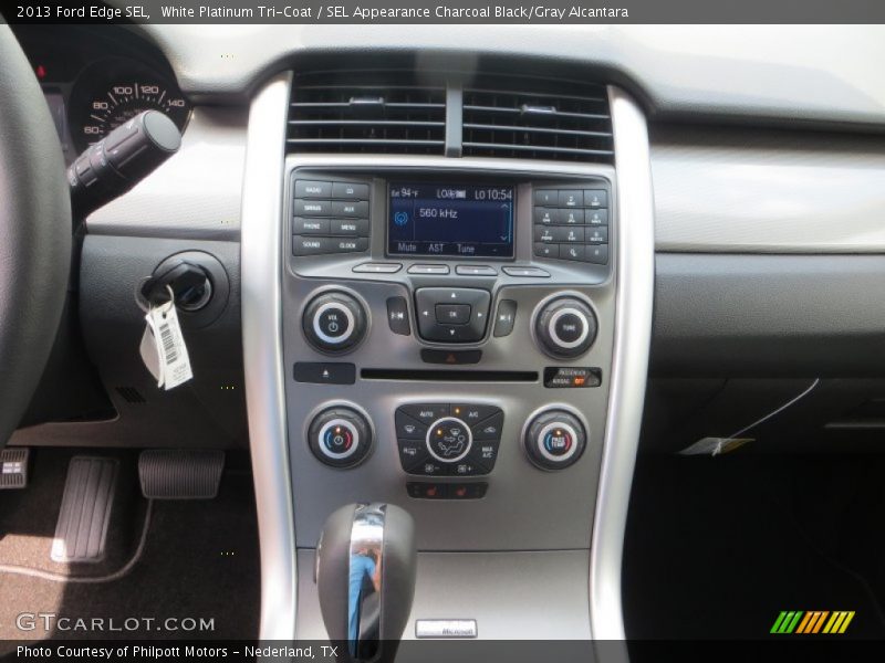 White Platinum Tri-Coat / SEL Appearance Charcoal Black/Gray Alcantara 2013 Ford Edge SEL