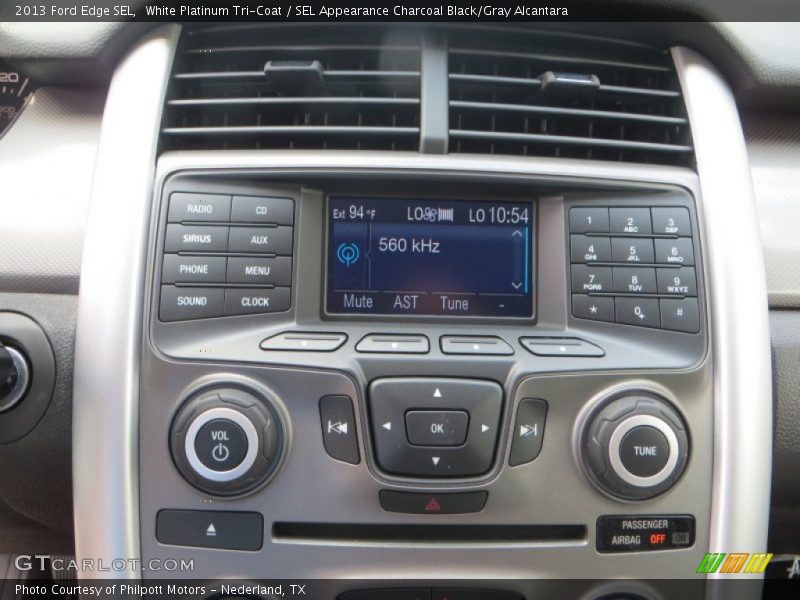 White Platinum Tri-Coat / SEL Appearance Charcoal Black/Gray Alcantara 2013 Ford Edge SEL