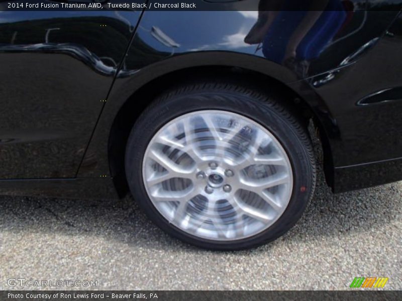  2014 Fusion Titanium AWD Wheel