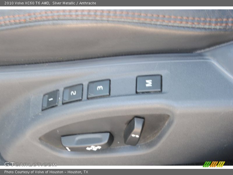 Silver Metallic / Anthracite 2010 Volvo XC60 T6 AWD