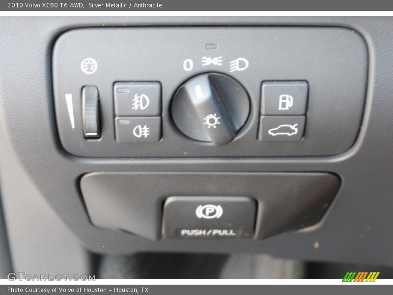 Silver Metallic / Anthracite 2010 Volvo XC60 T6 AWD