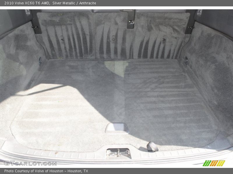 Silver Metallic / Anthracite 2010 Volvo XC60 T6 AWD
