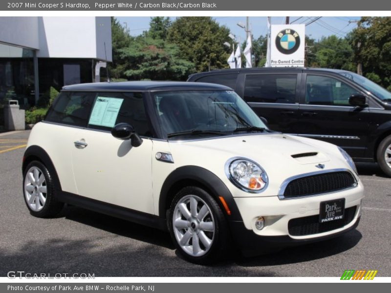 Pepper White / Carbon Black/Carbon Black 2007 Mini Cooper S Hardtop