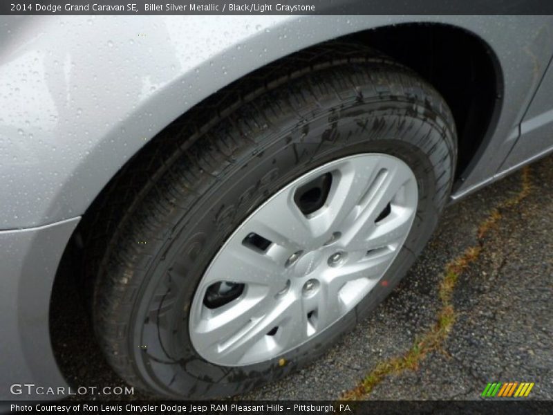Billet Silver Metallic / Black/Light Graystone 2014 Dodge Grand Caravan SE