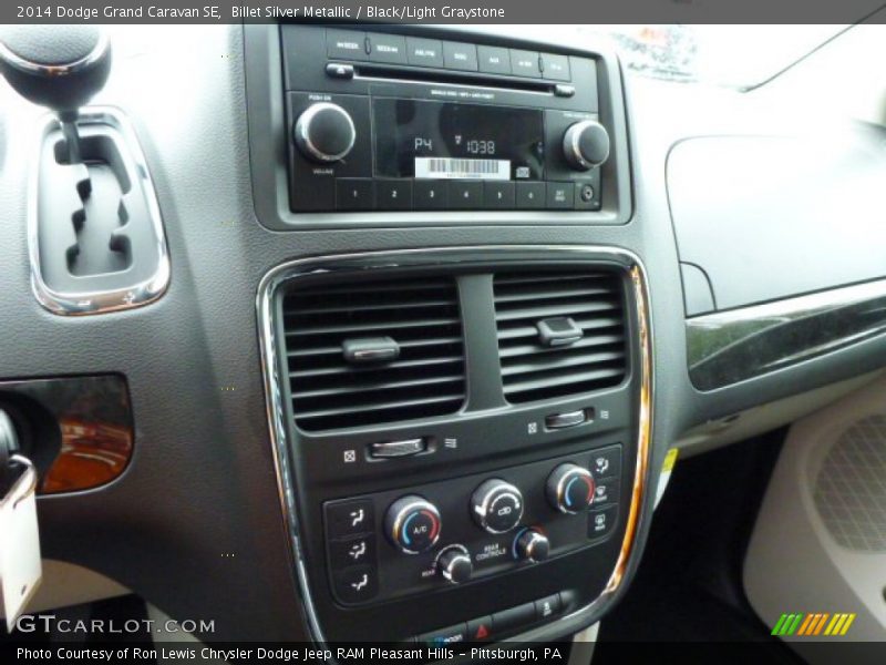 Controls of 2014 Grand Caravan SE
