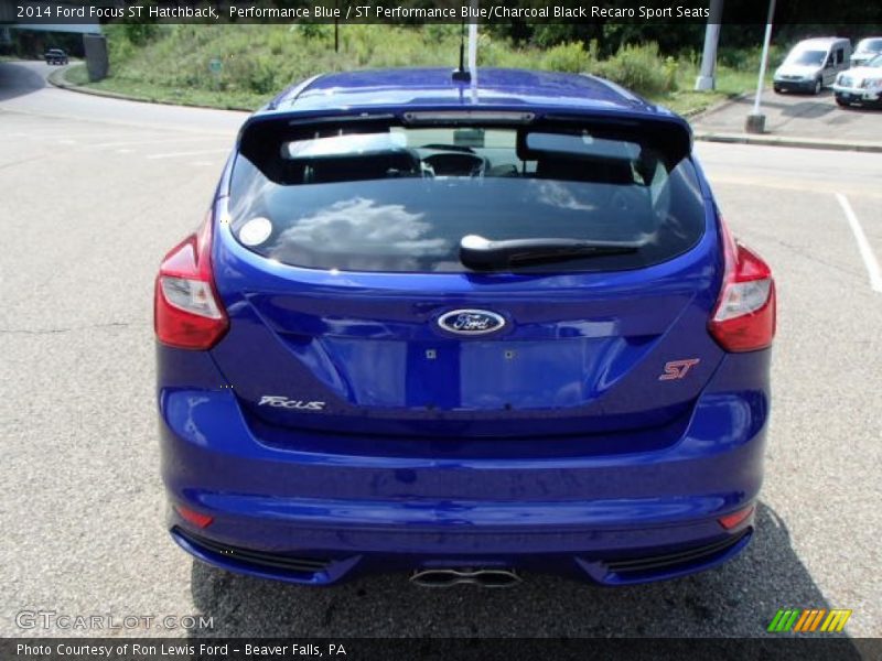 Performance Blue / ST Performance Blue/Charcoal Black Recaro Sport Seats 2014 Ford Focus ST Hatchback