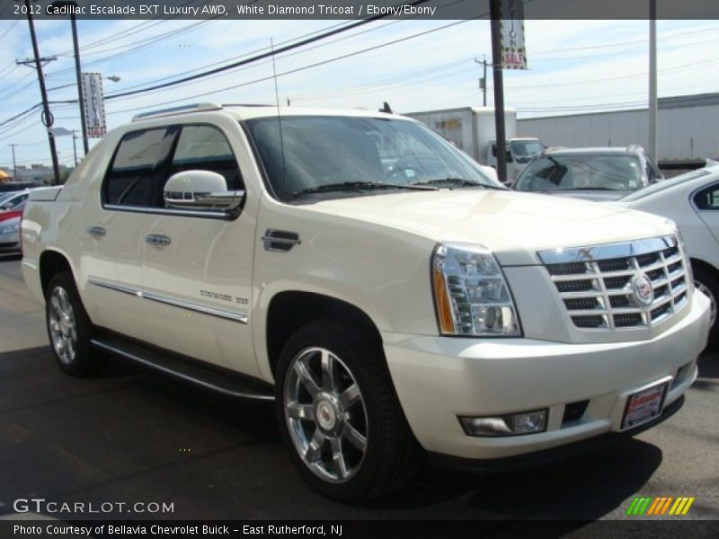 White Diamond Tricoat / Ebony/Ebony 2012 Cadillac Escalade EXT Luxury AWD