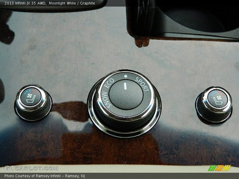 Moonlight White / Graphite 2013 Infiniti JX 35 AWD