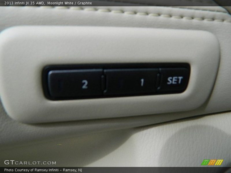 Moonlight White / Graphite 2013 Infiniti JX 35 AWD