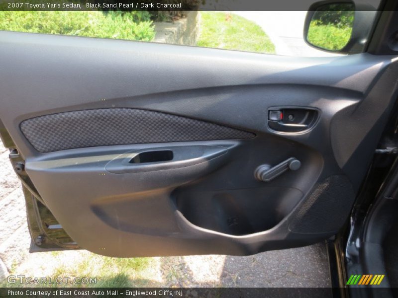 Black Sand Pearl / Dark Charcoal 2007 Toyota Yaris Sedan