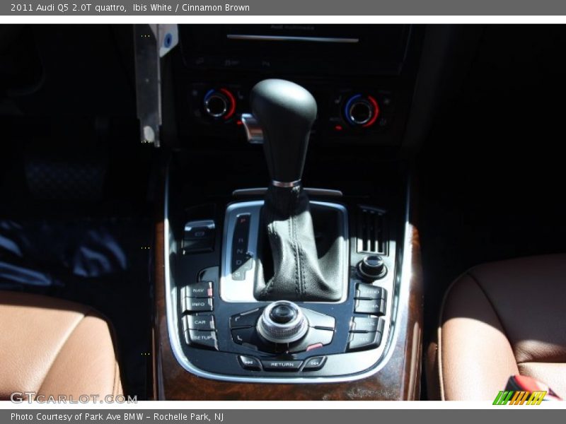 Ibis White / Cinnamon Brown 2011 Audi Q5 2.0T quattro
