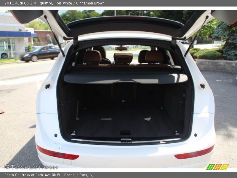Ibis White / Cinnamon Brown 2011 Audi Q5 2.0T quattro