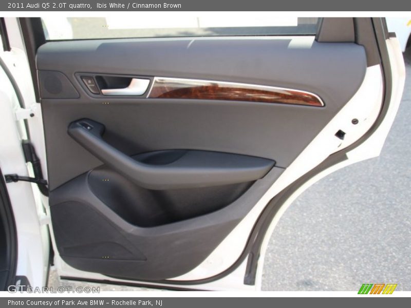 Ibis White / Cinnamon Brown 2011 Audi Q5 2.0T quattro