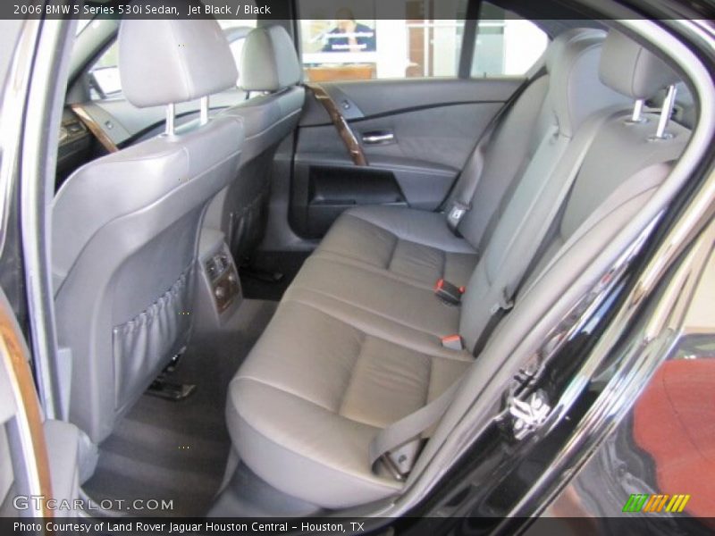 Jet Black / Black 2006 BMW 5 Series 530i Sedan