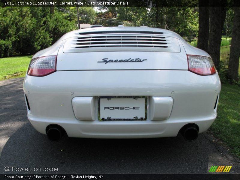 Carrara White / Black/Speedster Details 2011 Porsche 911 Speedster