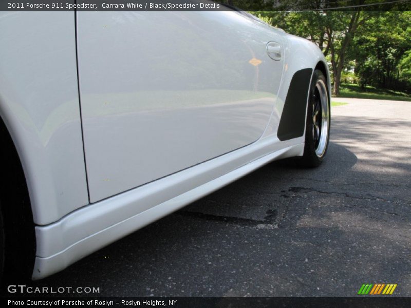 Carrara White / Black/Speedster Details 2011 Porsche 911 Speedster